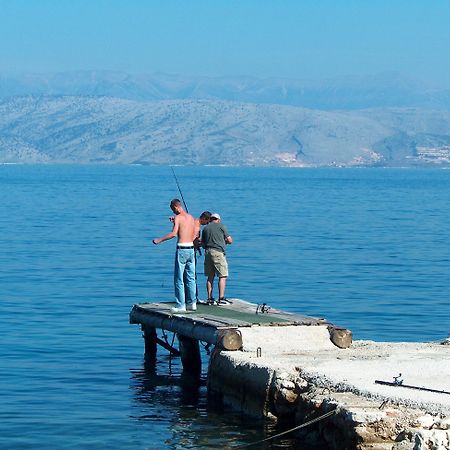 Imerolia Studios Kassiopi Esterno foto